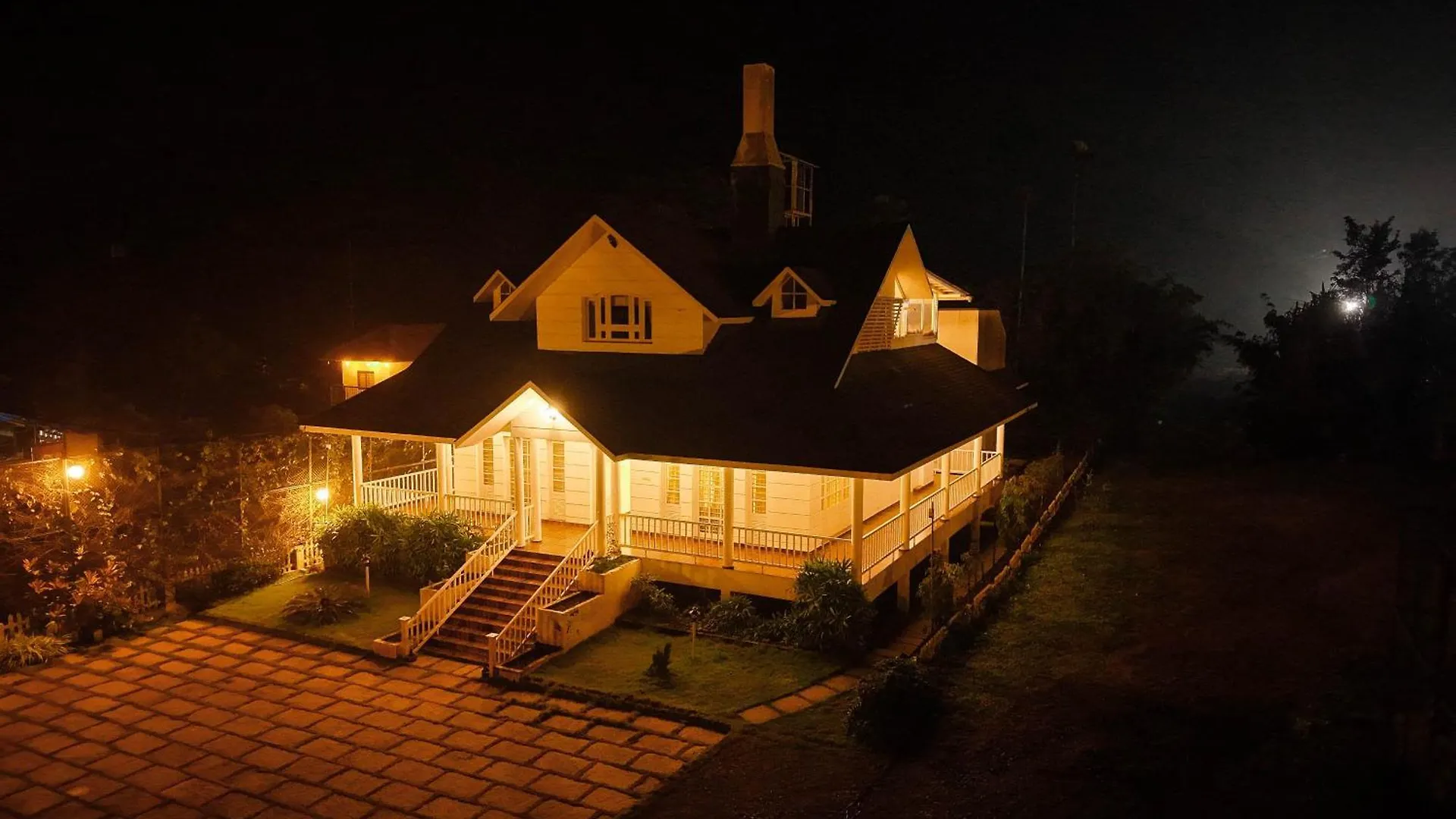 Bed & Breakfast Hermas Villa By Cove Tourism Vythiri
